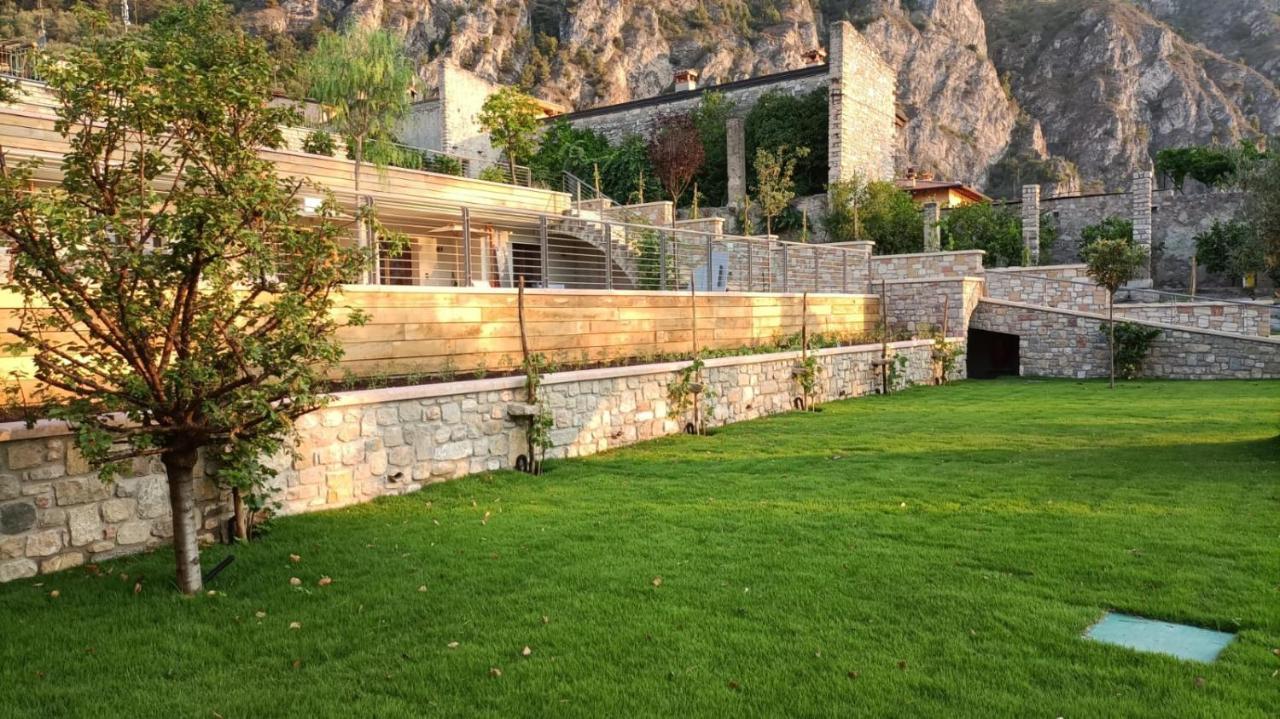 Sibenbras Natural Aparthotel Limone sul Garda Esterno foto